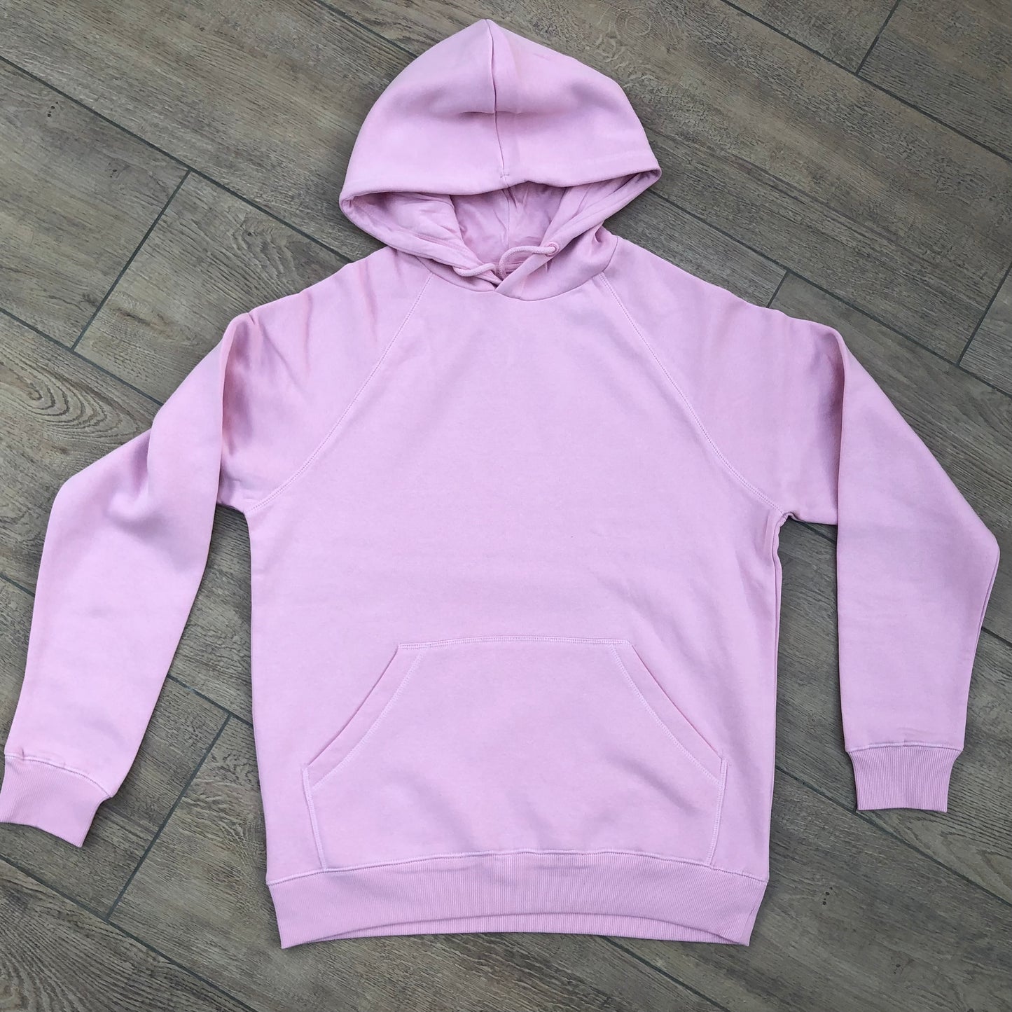 Hoodie met kleine opdruk