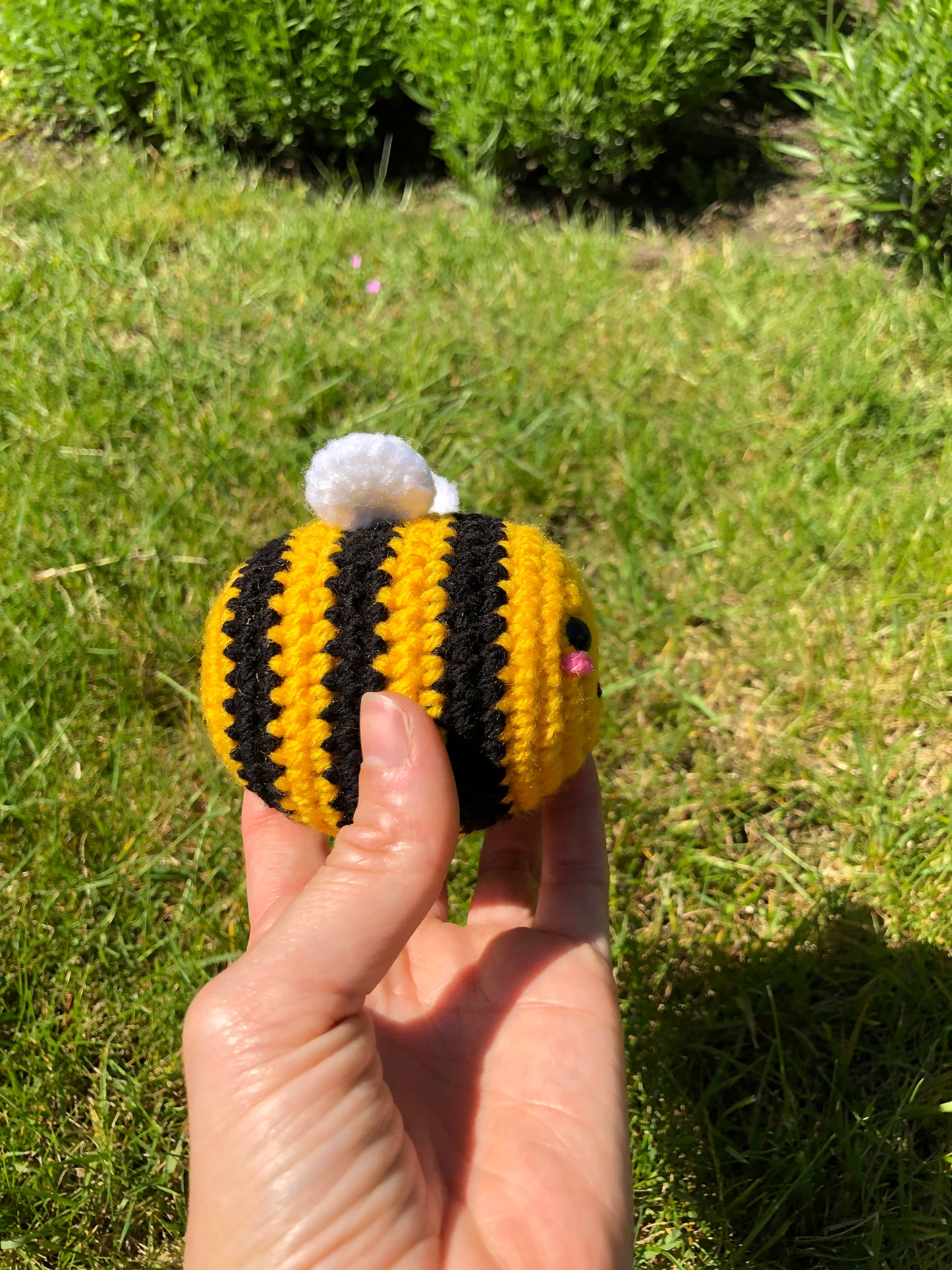 Amigurumi bij