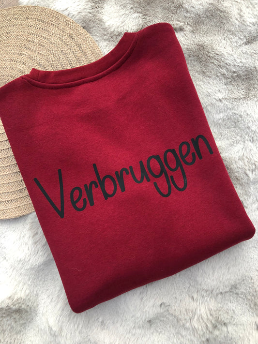Sweater met kleine & grote opdruk